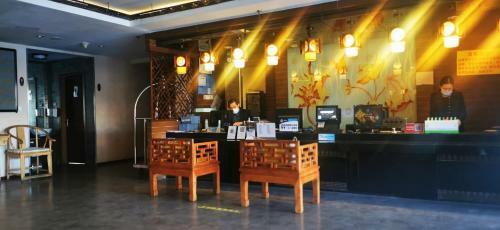 Longwu Boutique Hotel