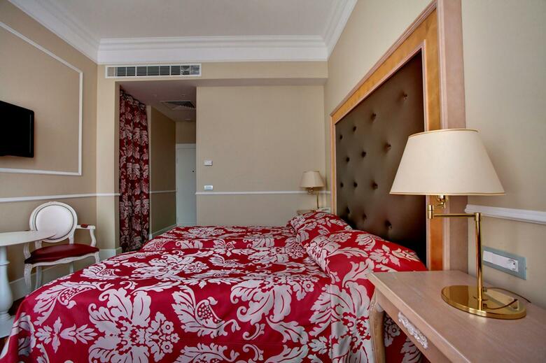 Demetra Art Hotel