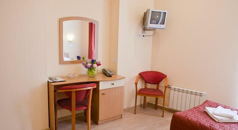 Hostal Octaviana Hotel