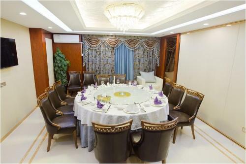 Lavande Hotel Chengde Mountain Resort Branch