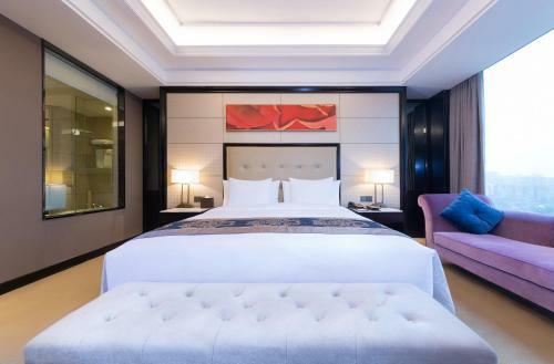 Cheng Du Da Ding Century Plaza Hotel
