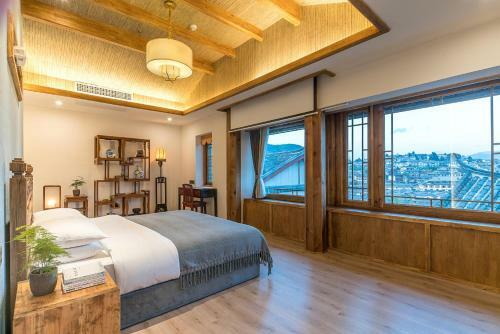 Lijiang Zen Garden Hotel