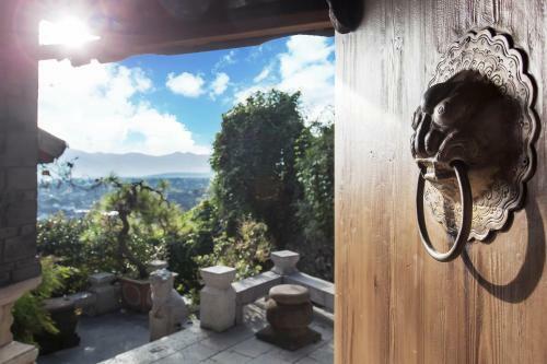 Lijiang Zen Garden Hotel