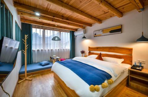 Xijiang Hua Tingshu Viewing Pretty Hotel