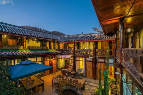 Floral Hotel Lijiang Kuantang