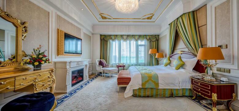 Yungang Jianguo Hotel