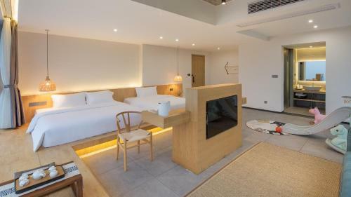 Hotel Z Plus Mountain Resort Inn