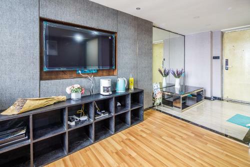 Lavendar Duplex Apartment