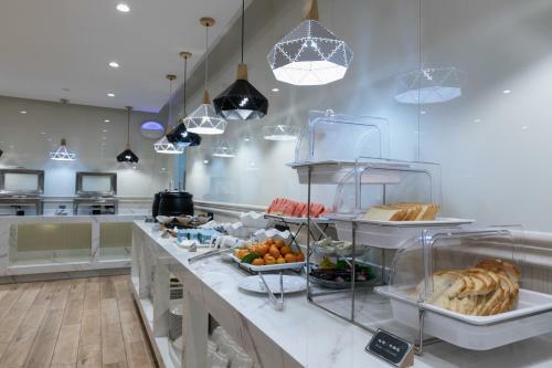 One&one International Apartment(