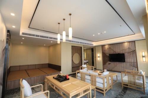 Saint Maur Earl Hotel Haicheng
