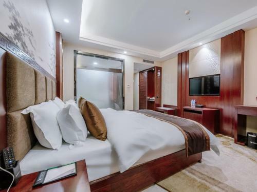 Greentree Eastern Kunming Baiyun Road Tongde Square Hotel