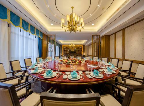 Haishu Teckon Ciel Hotel