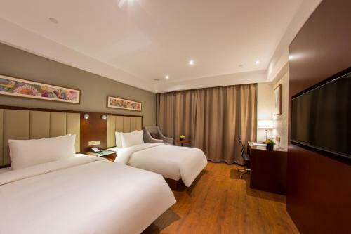 Yitel Hotel