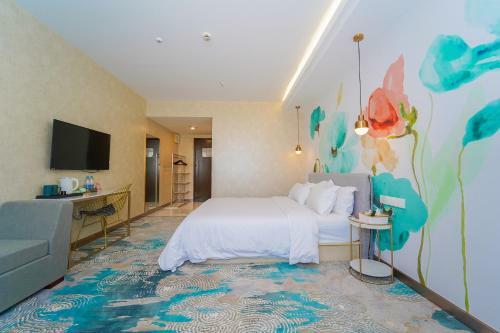 Shanghai Crown Crystal Hotel