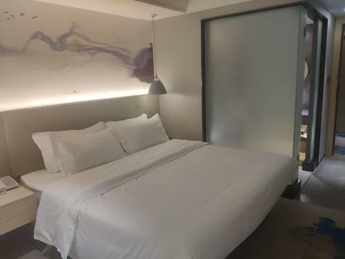 Ranz Hotel(Xili Chaguang)