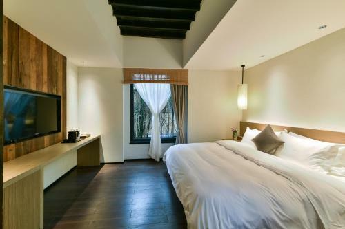 Wujing Shanhaijian Hotel