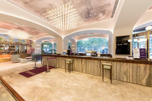 Hotel Mercure Xi'an Dayan Pagoda