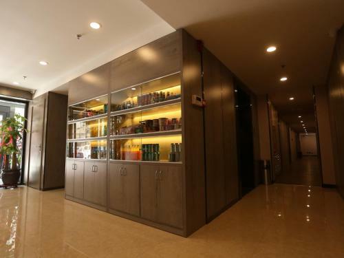 Hotel 7days Premium Xi'ning Dashizi Center Branch