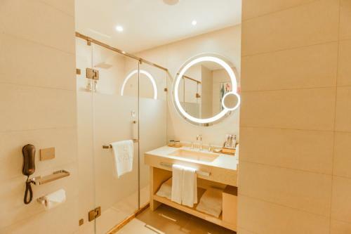 Lavande Hotel Zhangjiakou Victoria Plaza