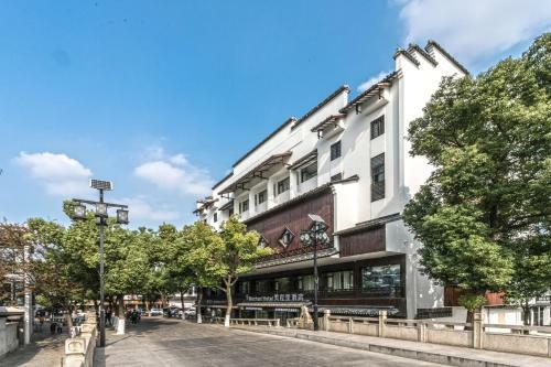 Mechari Hotel