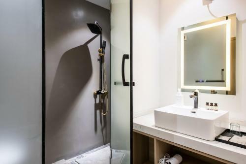 No.5 Vogue Hotel Suzhou
