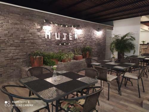 Hotel Anglo