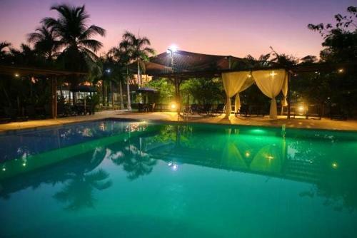 Hotel Regatta Campestre