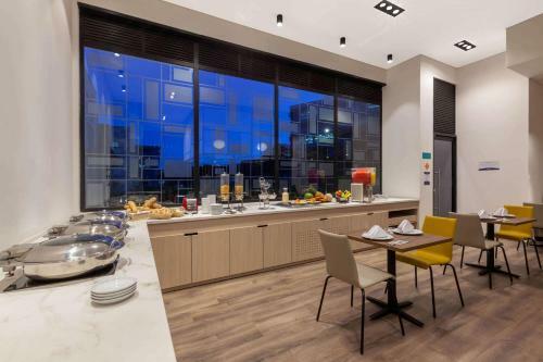 Hotel Distrito Zf