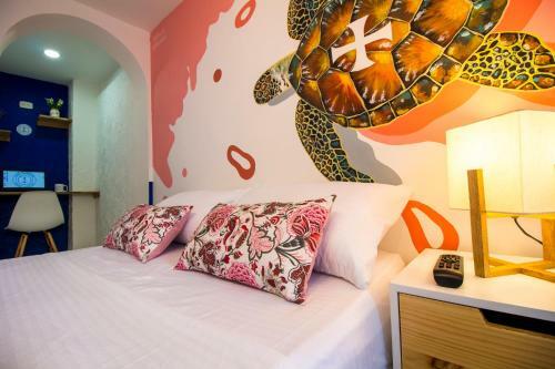 Casa Del Puerto Hostel & Suites