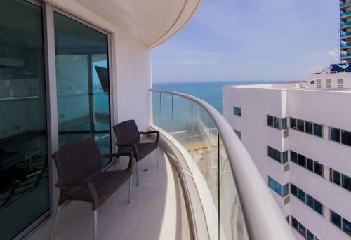 Dream Apartment, Facing The Sea.