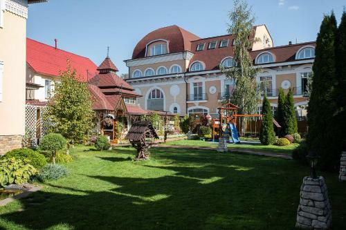 Imperial Village Hotel