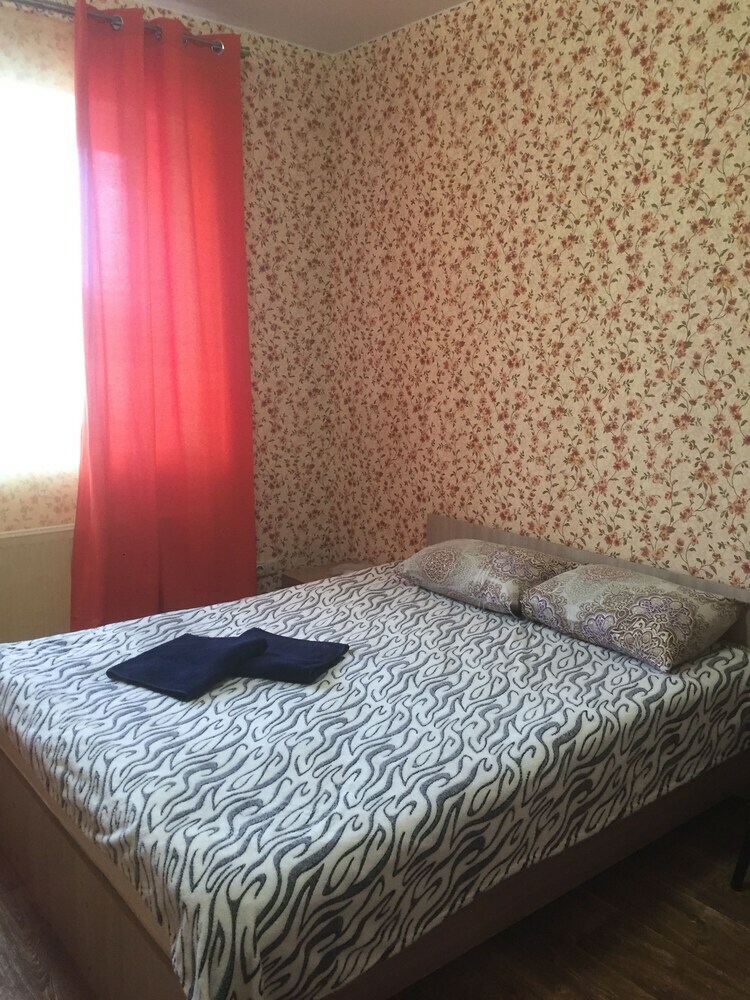 Hostal Perlovka Guest House