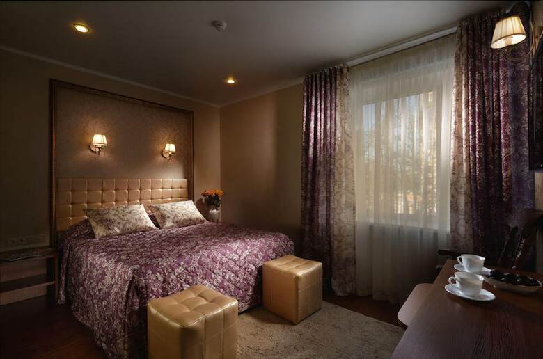 Kroshka Enot Hotel