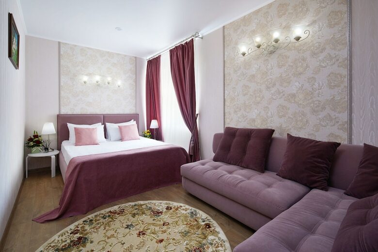 Kroshka Enot Hotel