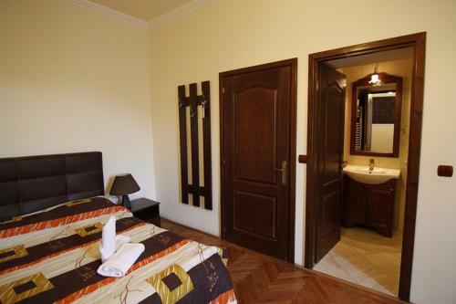 Hostal Casa Romana I
