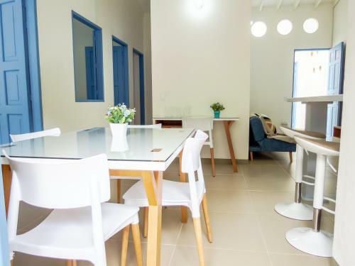 Apartamento Azulado Jeric�