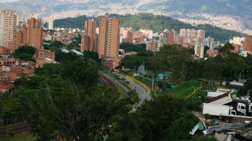 Apartamento 2 Alcobas Piso Alto