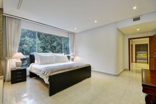 Villa Stunning Penthouse With Indoor Heated Pool