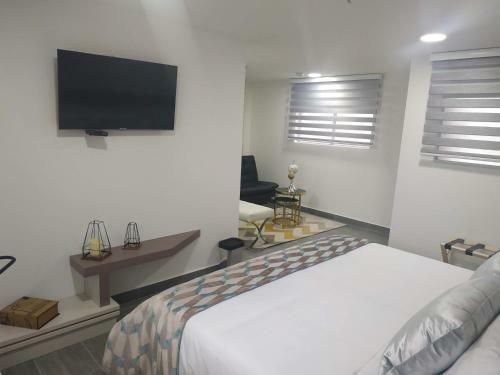 Seven Inn Hotel