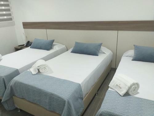 Seven Inn Hotel