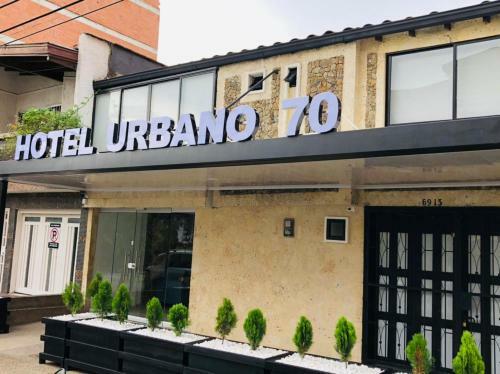 Hotel Ayenda Urbano 70
