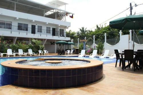 Hotel Cacique Guaicani