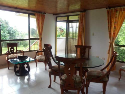 Hostal Rural Accommodation Los Cerezos