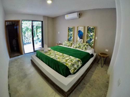 Hostal Coco Beach Palomino Hostel