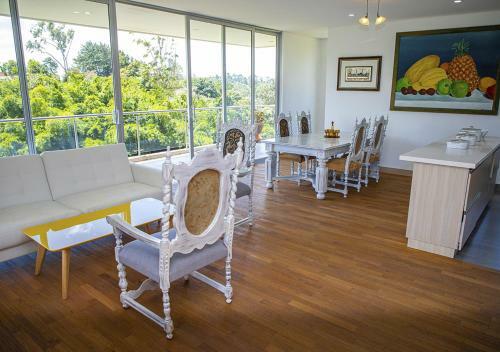 Hotel Hevilat Para�so de Oriente