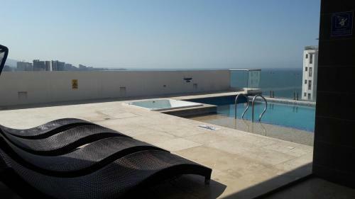 Learn To Pronounce Exclusive Ocean View Apartment