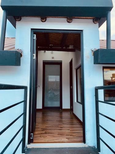 Apartamento Bell�simo Chalet En Zona Colonial (301)