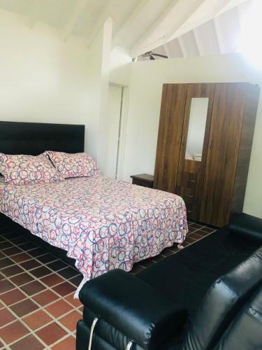 Finca La Arboleda - Parcelaci�n Nueva Florida