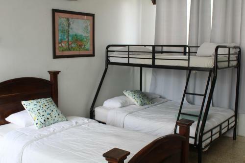 Hotel Ca�as