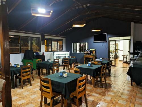 Hotel Ca�as